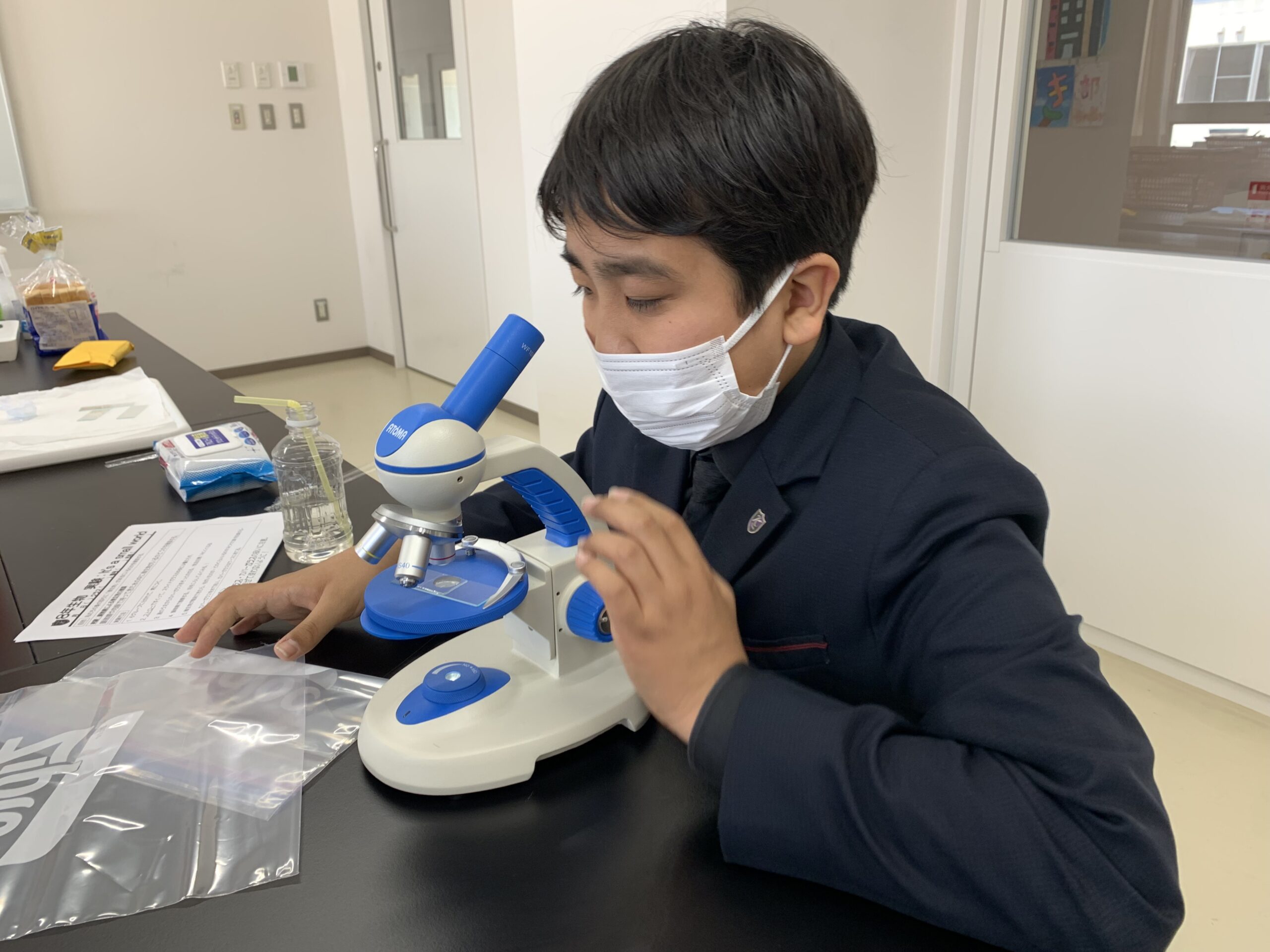 理科】目に見えないものを見る | 開智望中等教育学校 - 学校法人開智学園